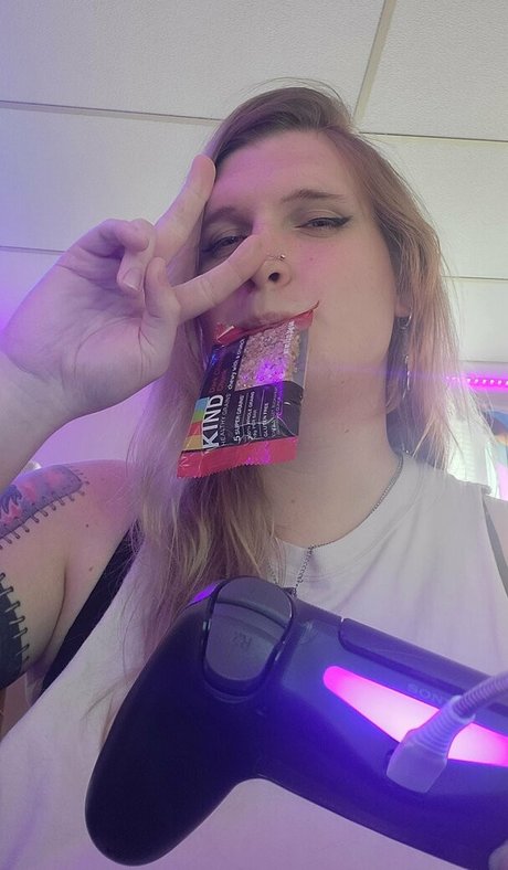 noradaylight erotic pornstar pictures