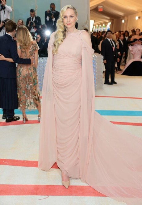 Gwendoline Christie hd star img