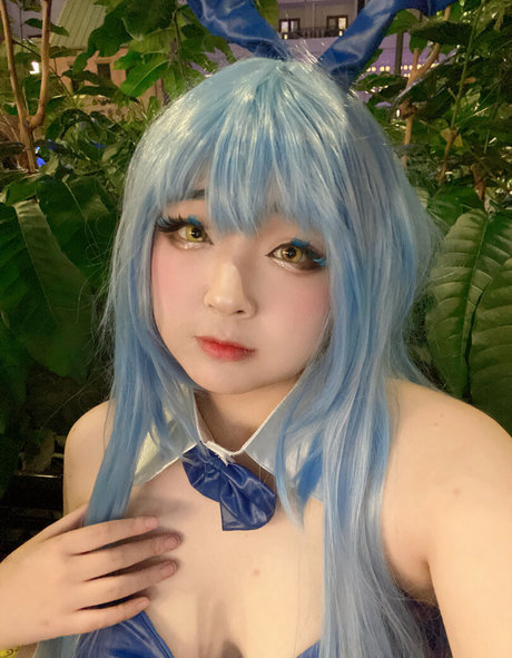 Donutskii pornstar erotic picture