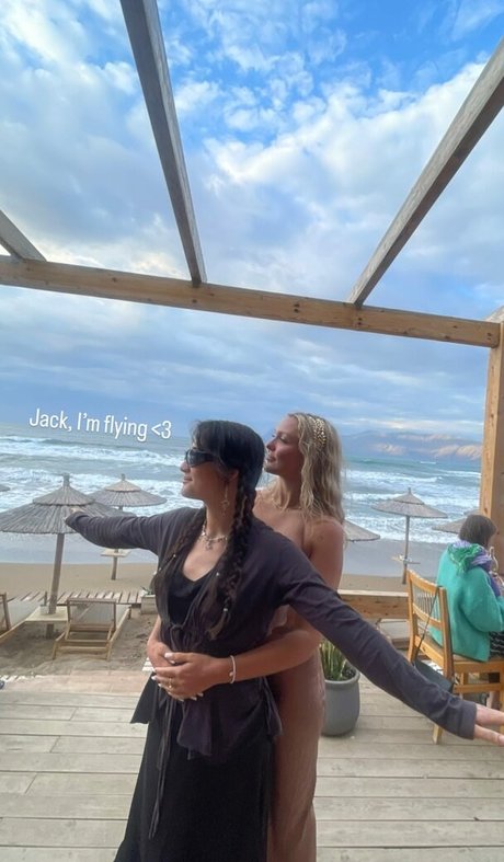 MillieT25 star best pictures