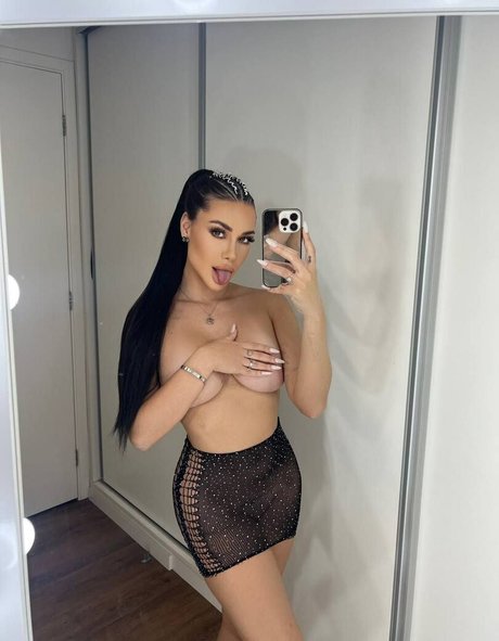 Laisa Moraes naked actress img