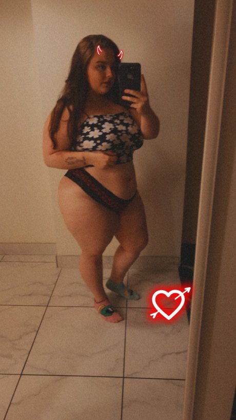 Lexi Hedgepath xxx star image