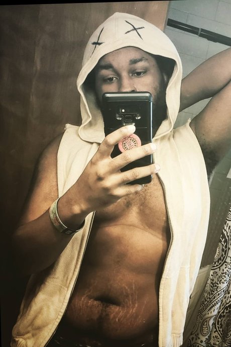 Leo Viz porn actress picture