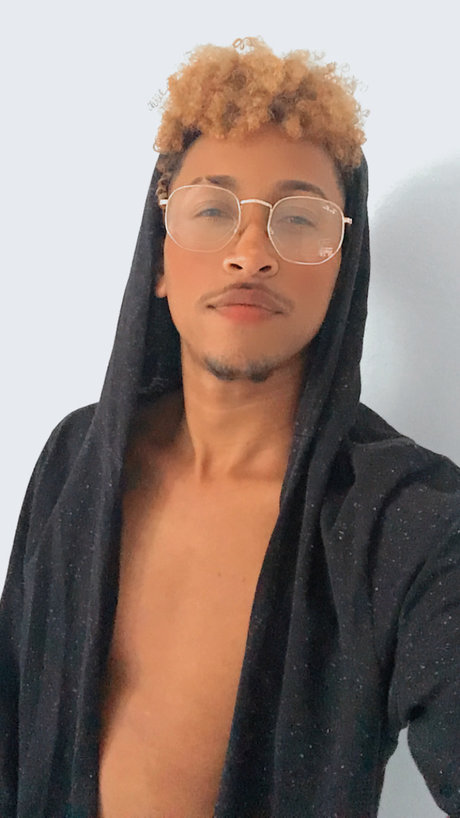 Leonardo felix pretty model gallery