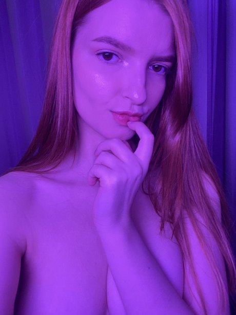 Lena Fox best model pic