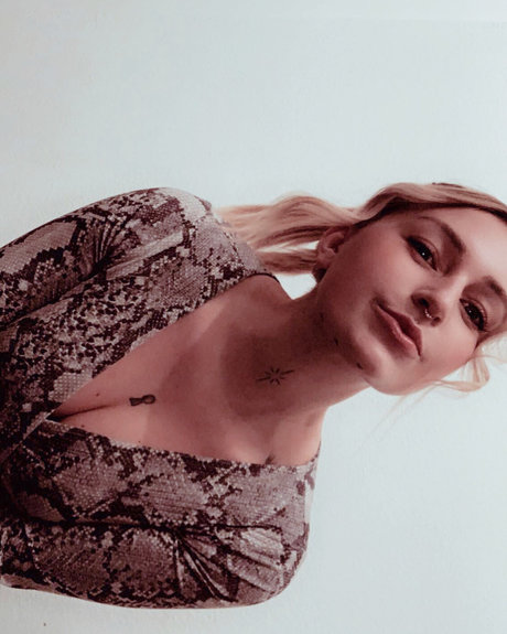 brazilian anal onlyfans top pic