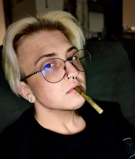 Strider model sex img