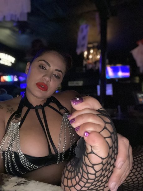 Benzzzzz nudes pornstar pics