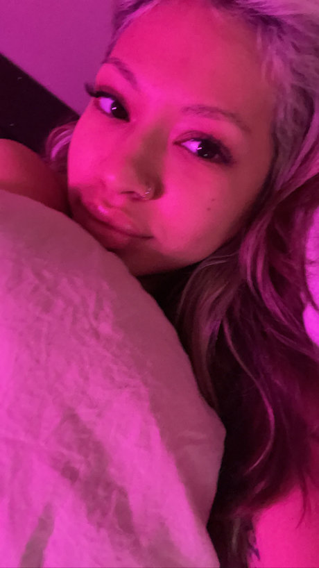 Kurst sex actress pictures