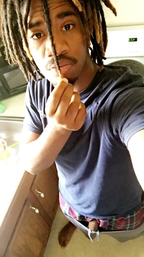 Ldking420 star naked gallery