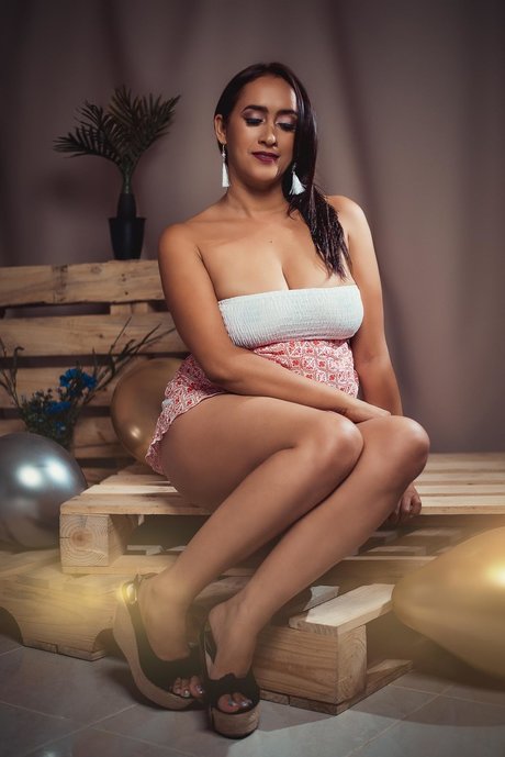 Lauren Gaviria hd model galleries