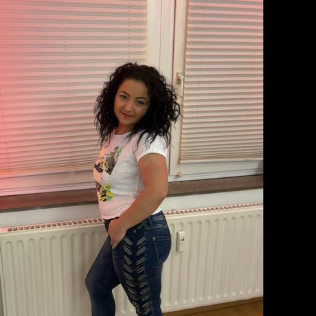 Little Maya19 free model images