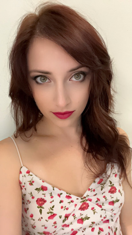 LilySparxx model sex pic