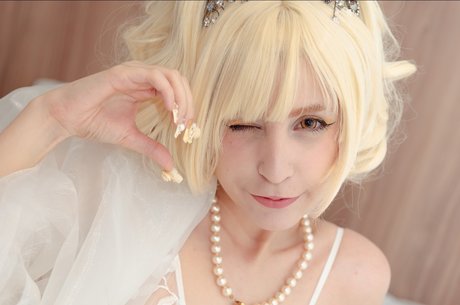 Lily Sophiyaah FREE star exclusive image