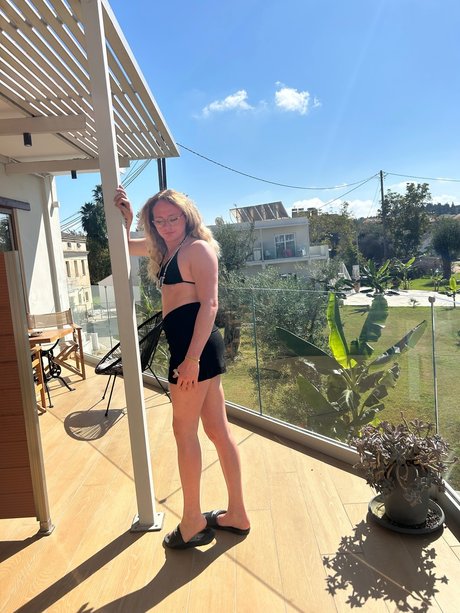 PrettyGyalLils nude pornstar archive