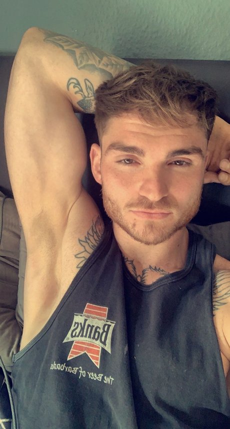 LOZ nice pornstar photo