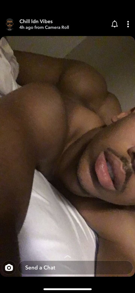 Lowdownbrown nudes model img