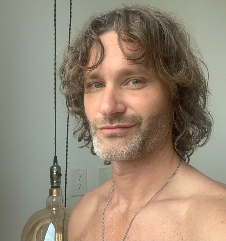 Lover Boy Lucas star pretty images