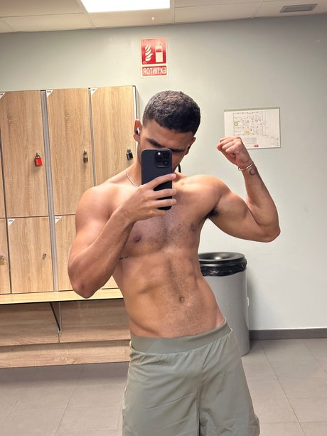 Link star exclusive pic