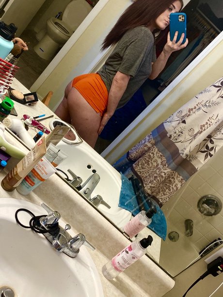 loookatmee adult actress pictures