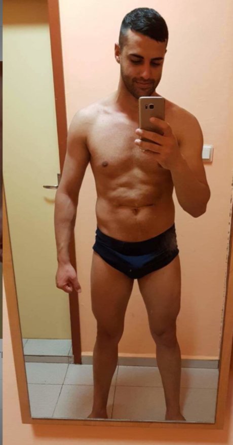 LoneLy Tiger star naked photo