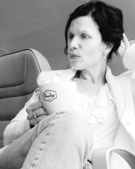 Lizette De Paris hd actress img