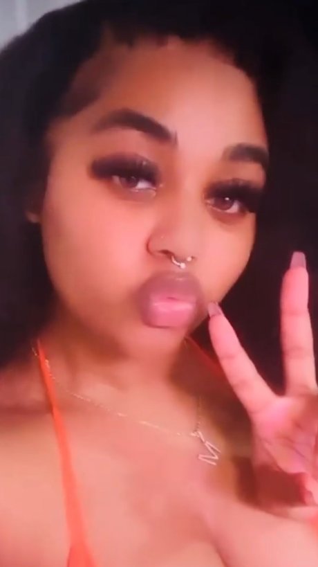 M Mookie_ art actress pics