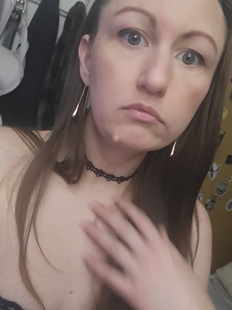 Lilly Luv model hot galleries