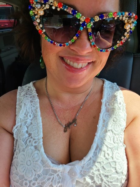 LunaLuvsWell star erotic galleries