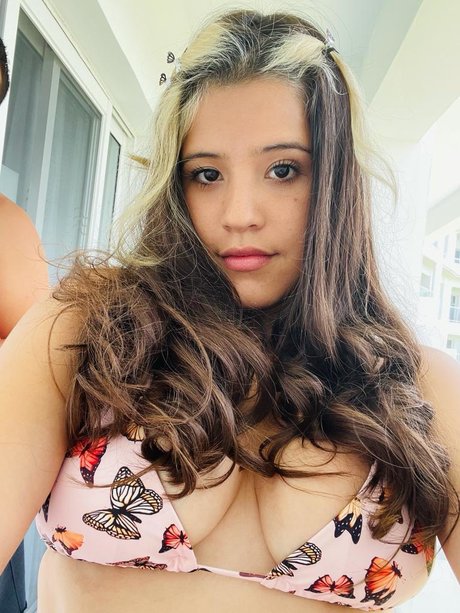 Lucia_ erotic pornstar galleries