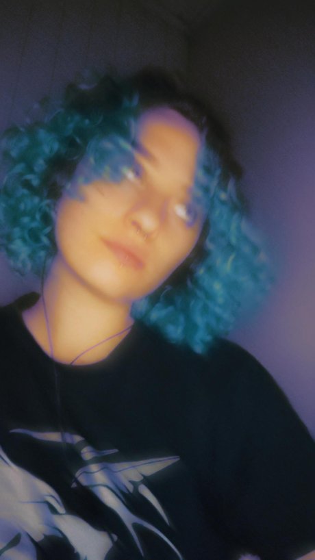 Lucy Lune xxx model pictures