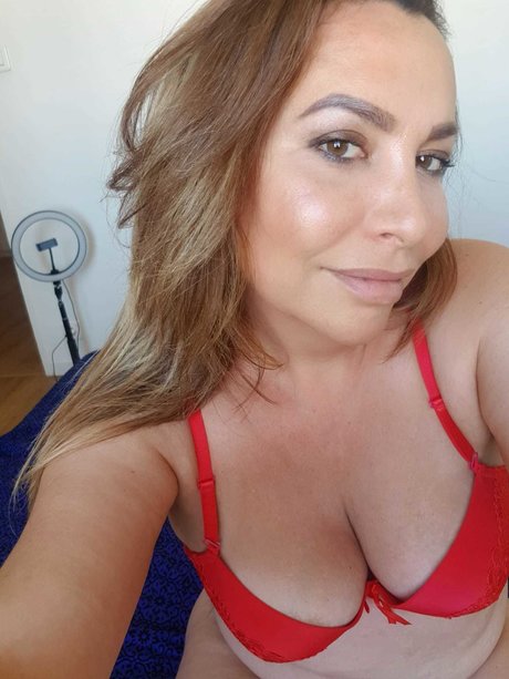 LucianaVip13 hd actress image