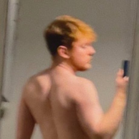 Lucass Huxley pretty actress image