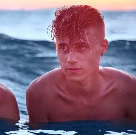 Marco Munda pornstar nude gallery