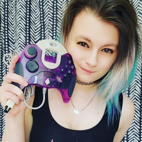 Maple Leigh nice actress image