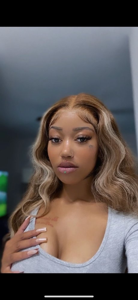 MangoD as high quality star photos