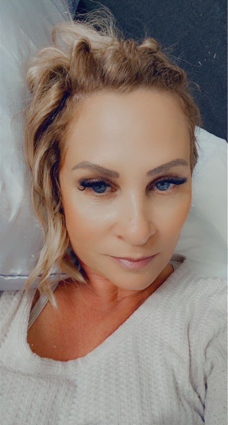 Mama J pretty star pictures