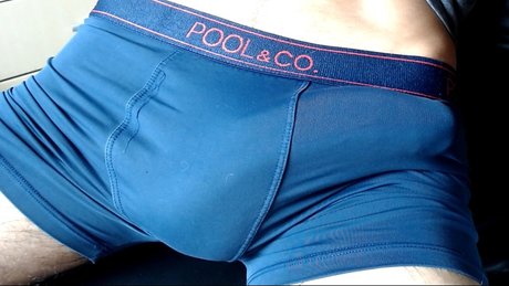 Mamador Mineiro model naked picture