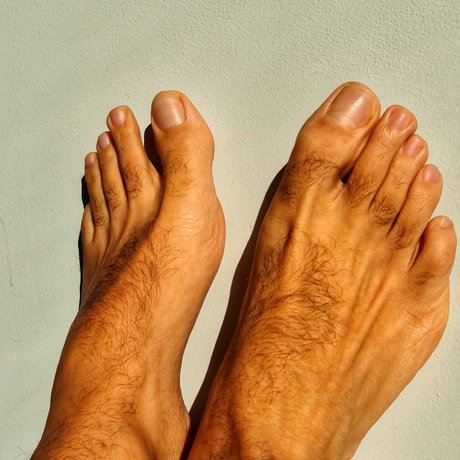 MaleFeetPleasure model naked img