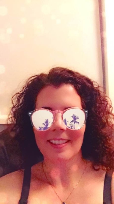 MaeveRose star archive