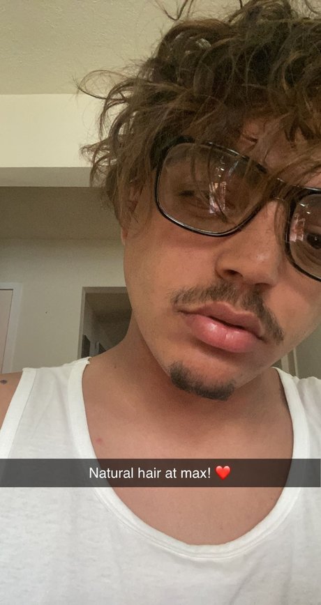 Luis Melendez Oliveras model exclusive archive