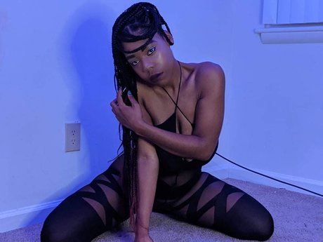 Princess Mel perfect actress image