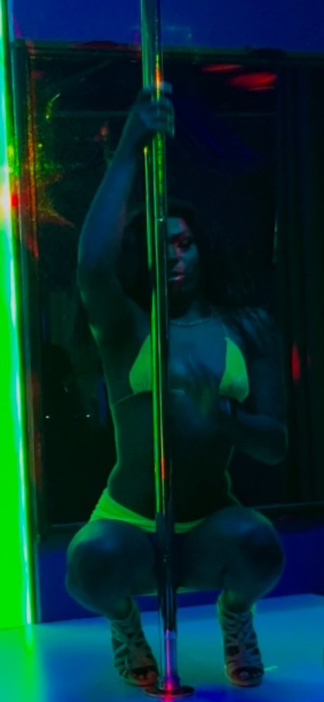 Meemez pornstar galleries