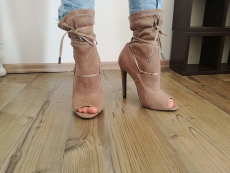 McCartney model nudes pictures