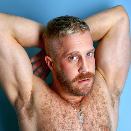 Mateo Tomas XL model xxx gallery