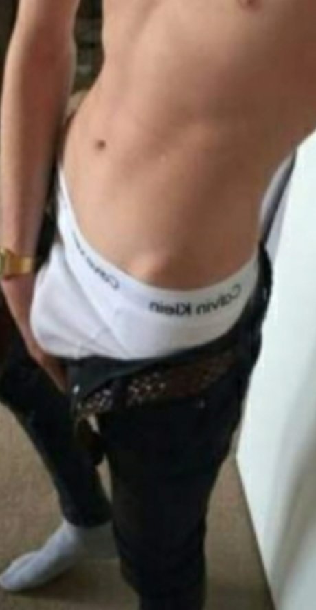 The Masked sagger actress picture