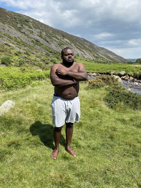 Masked Black Chub model nice images