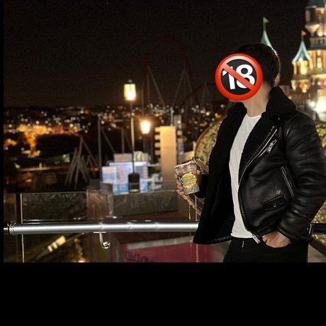 Masculin model naked gallery