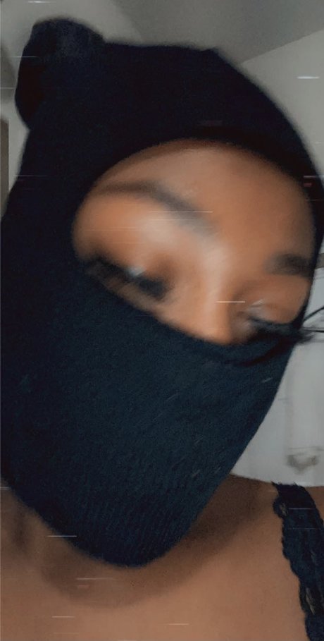 MILLYMAMII star high quality gallery