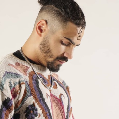 Micky Sexy model hot photo